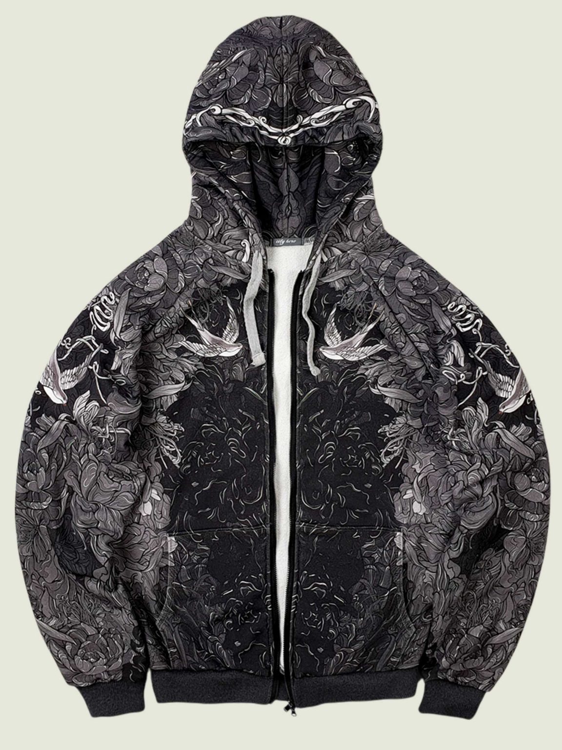 gusar hoodie na molnii 1