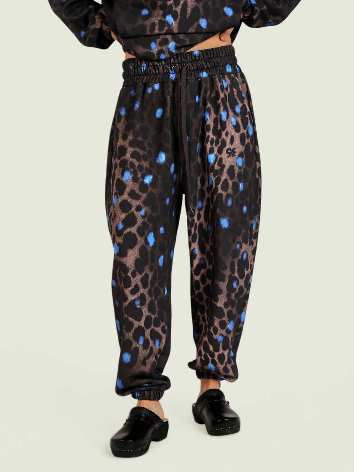 leopard joggery 3