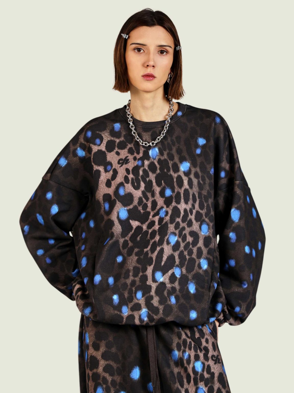 leopard ovrsz svitshot 2