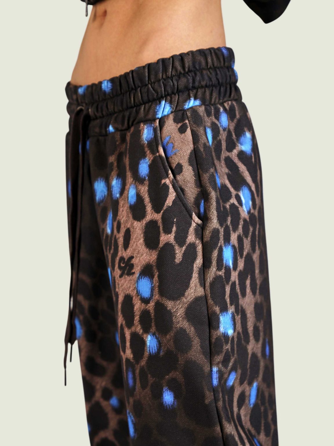 leopard shtany shirokie 8