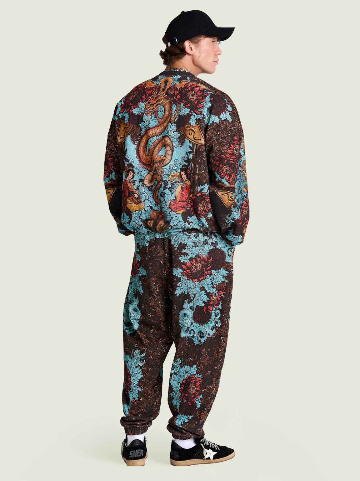 samurai story 1.0 ovrsz svitshot 1