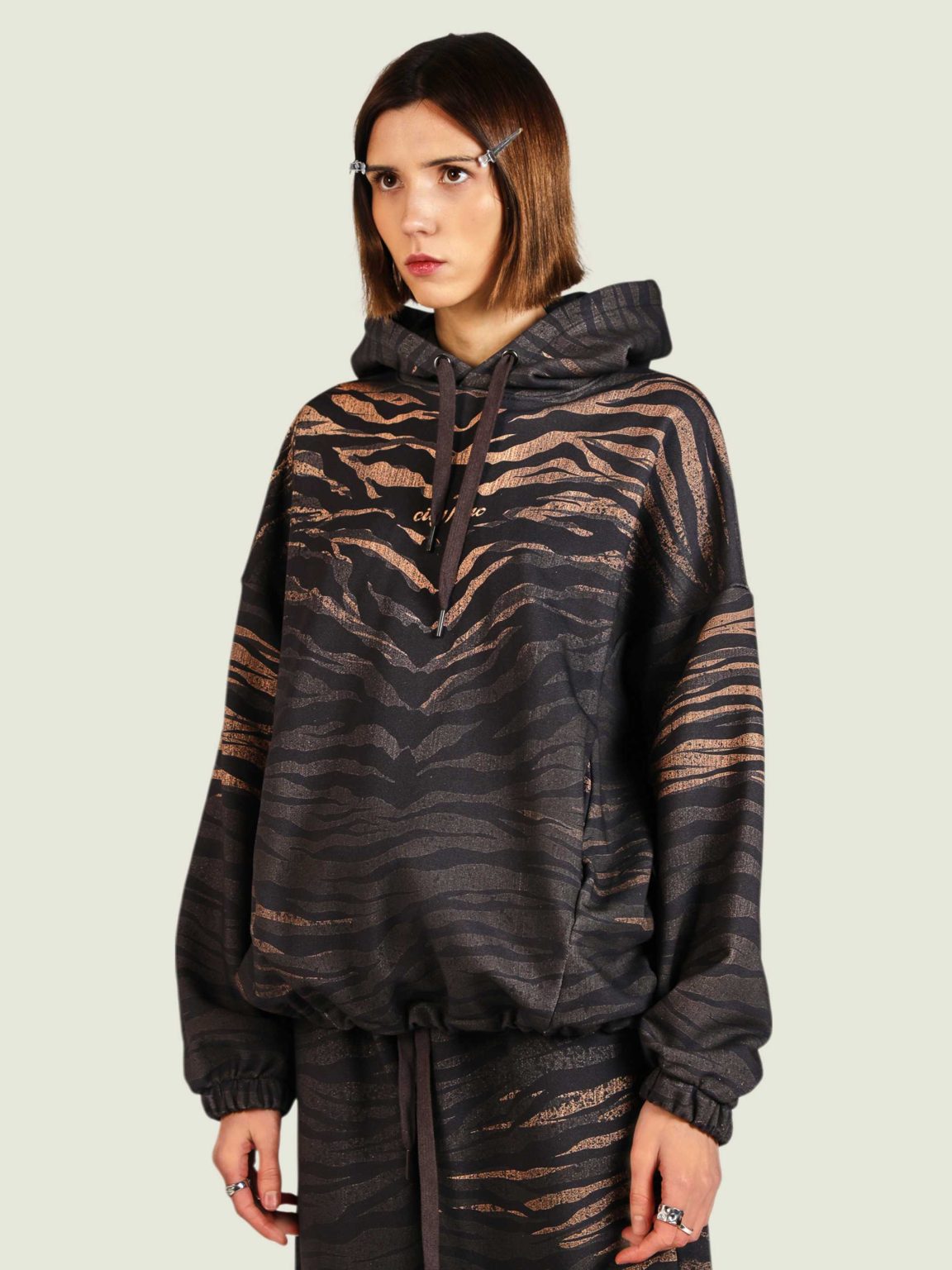 tiger ovrsz hoodie 6