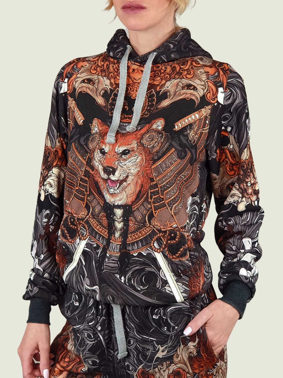 akita black hoodie 2