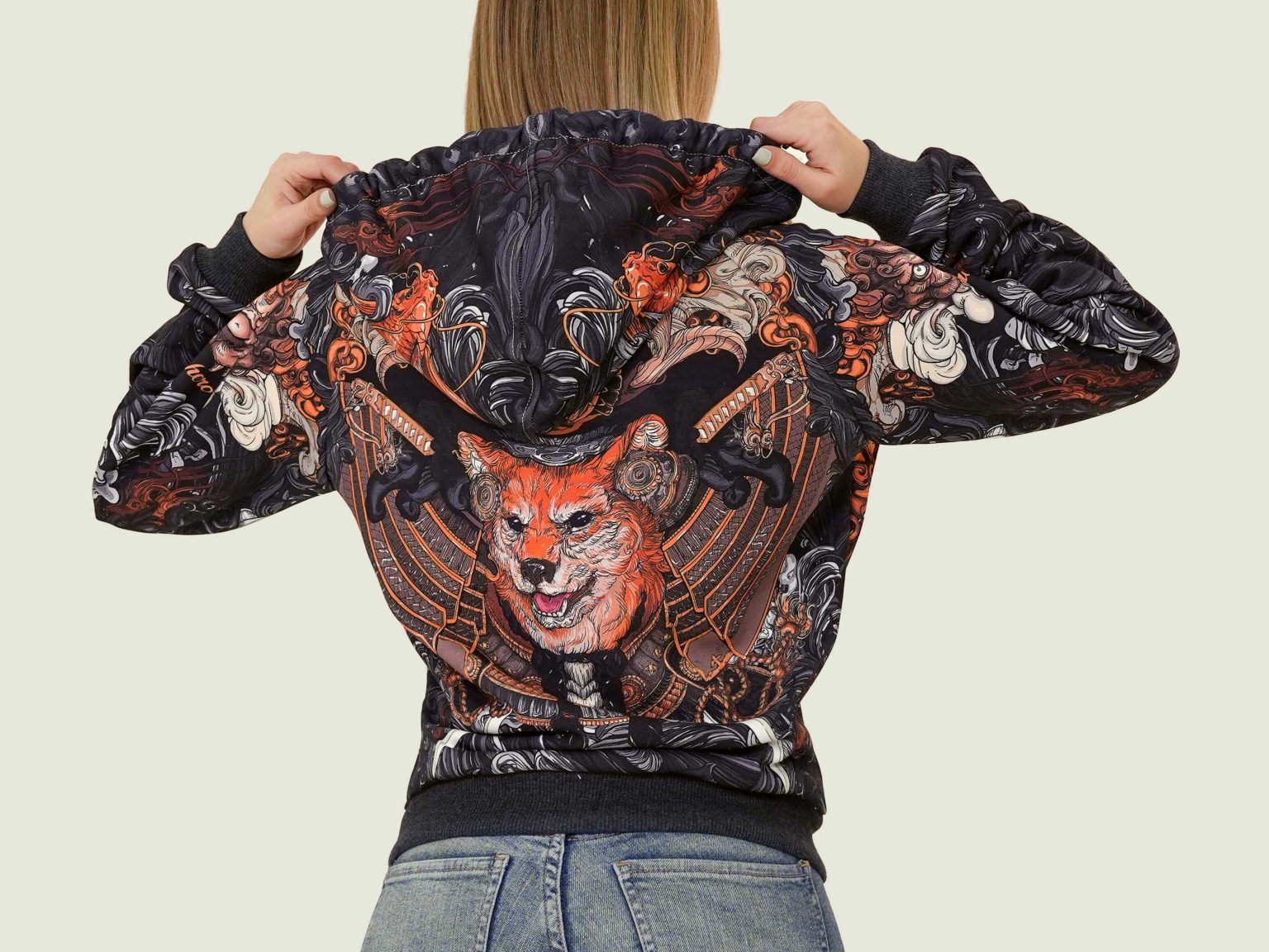 akita black hoodie na molnii 5