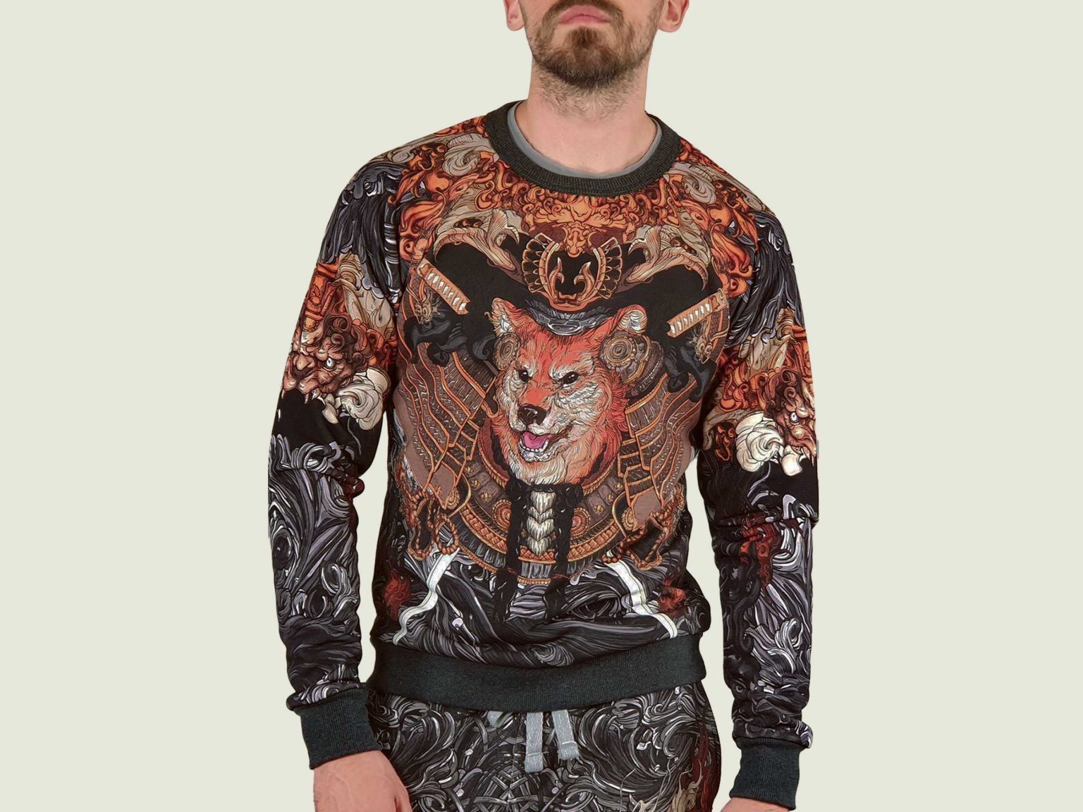 akita black ovrsz svitshot 8