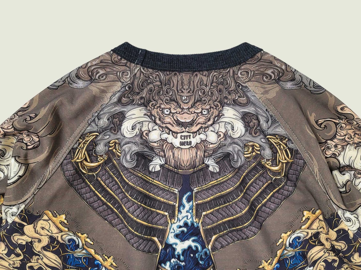 akita blue svitshot 7