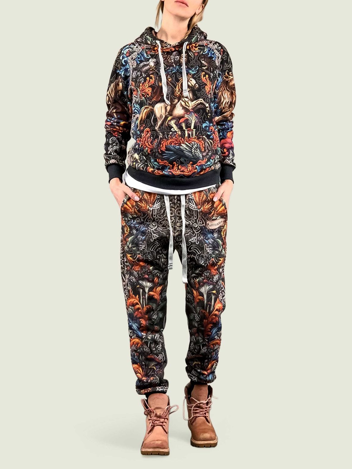 chernaya solyanka hoodie 4