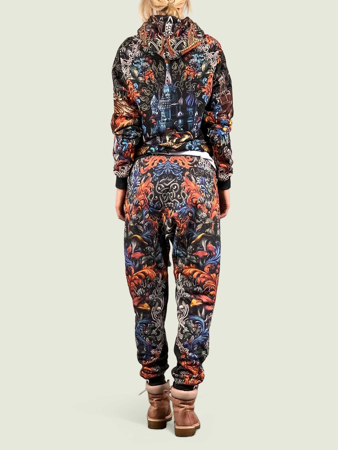 chernaya solyanka hoodie 6