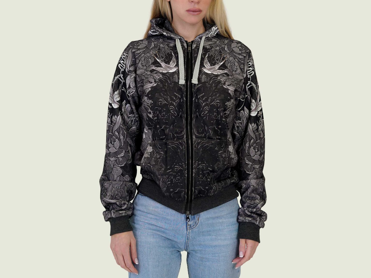 gusar hoodie na molnii 5