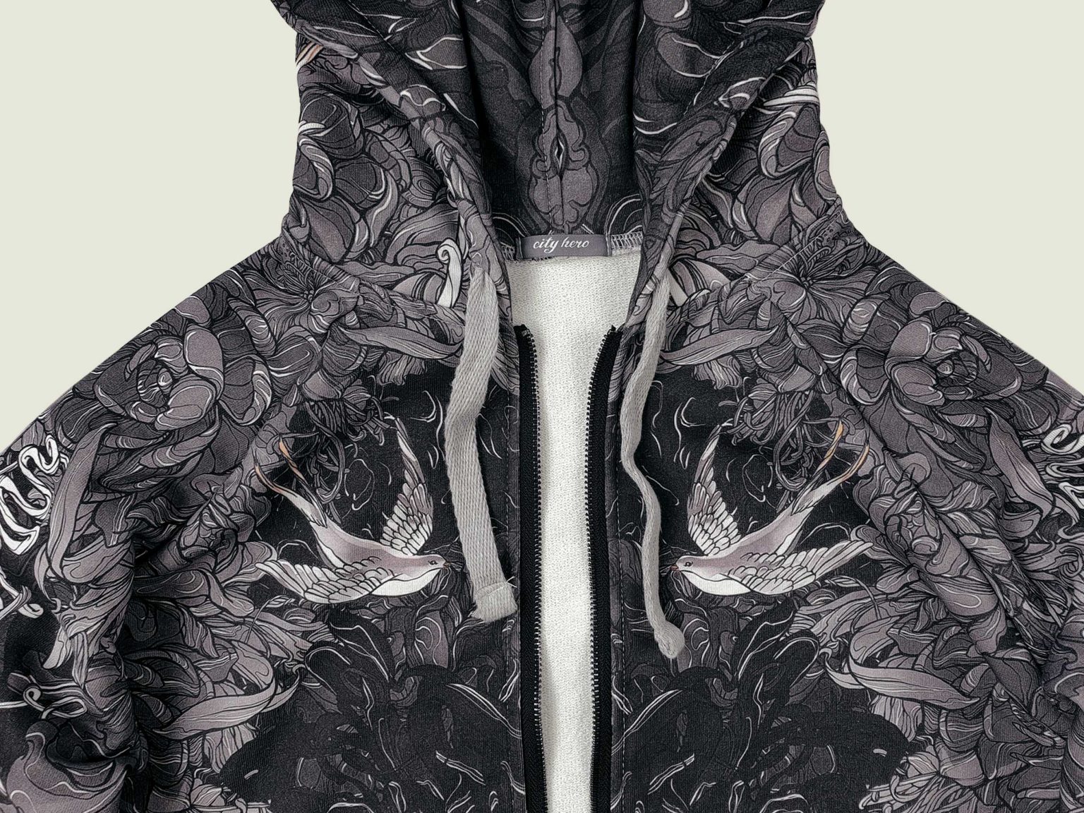 gusar hoodie na molnii 8