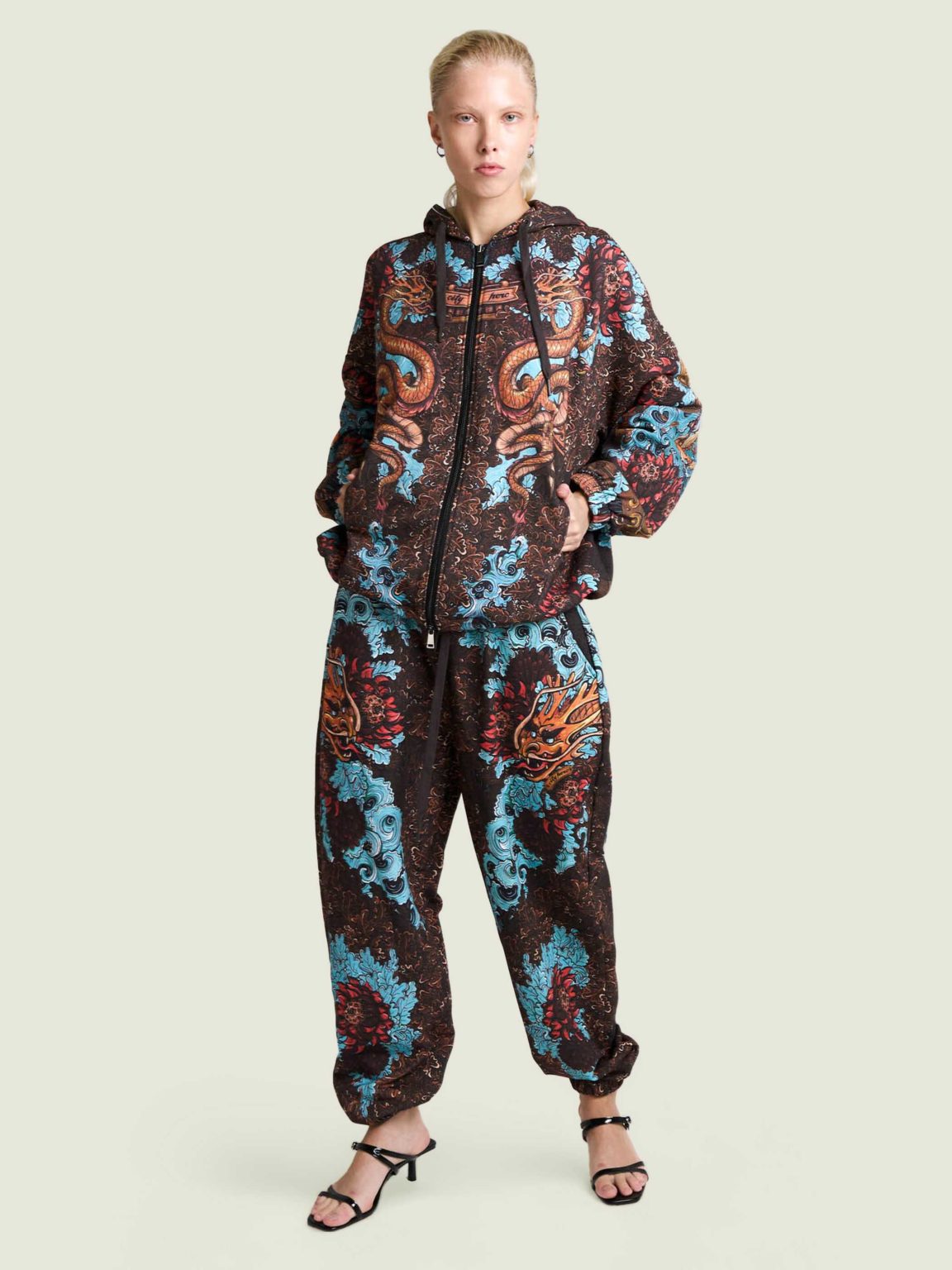 samurai story 1.0 ovrsz hoodie na molnii 5