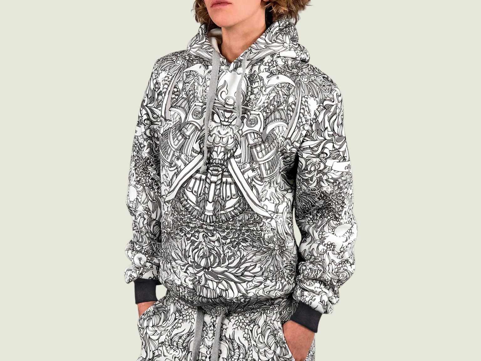 samurai story 3.0 milky hoodie 4