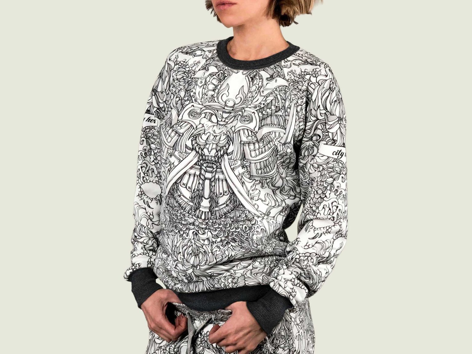 samurai story 3.0 milky svitshot 4