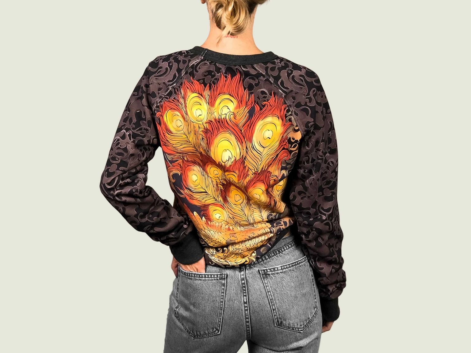 tsarevich chernyi svitshot 6