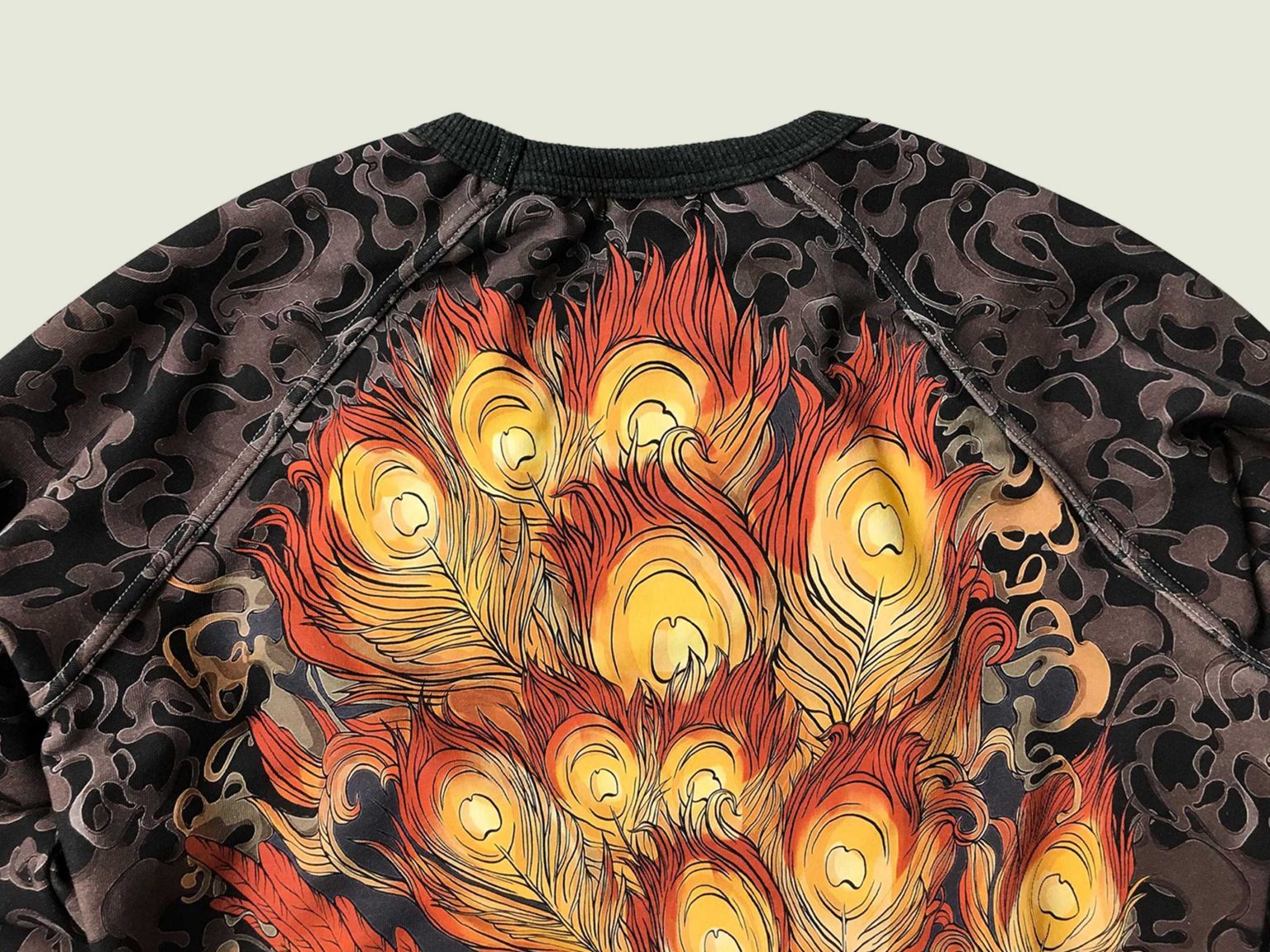 tsarevich chernyi svitshot 9