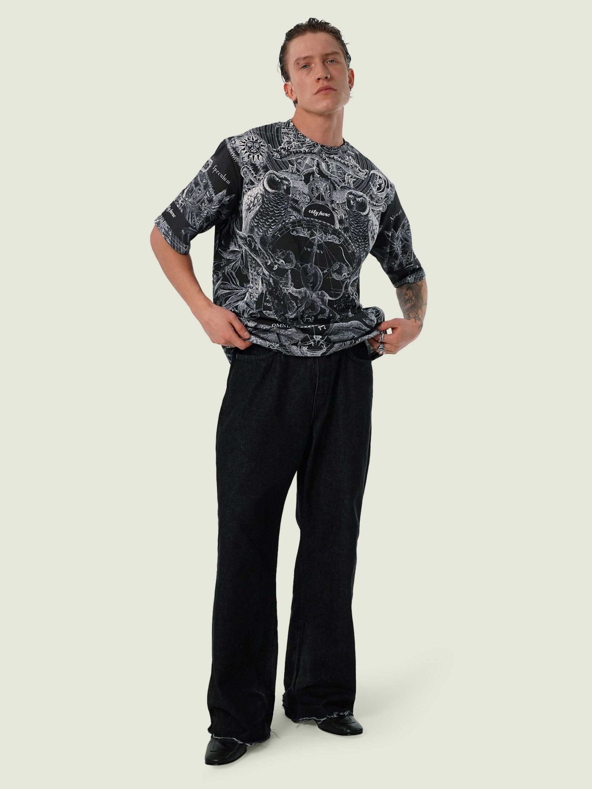 alchemy black futb ovrsz 1