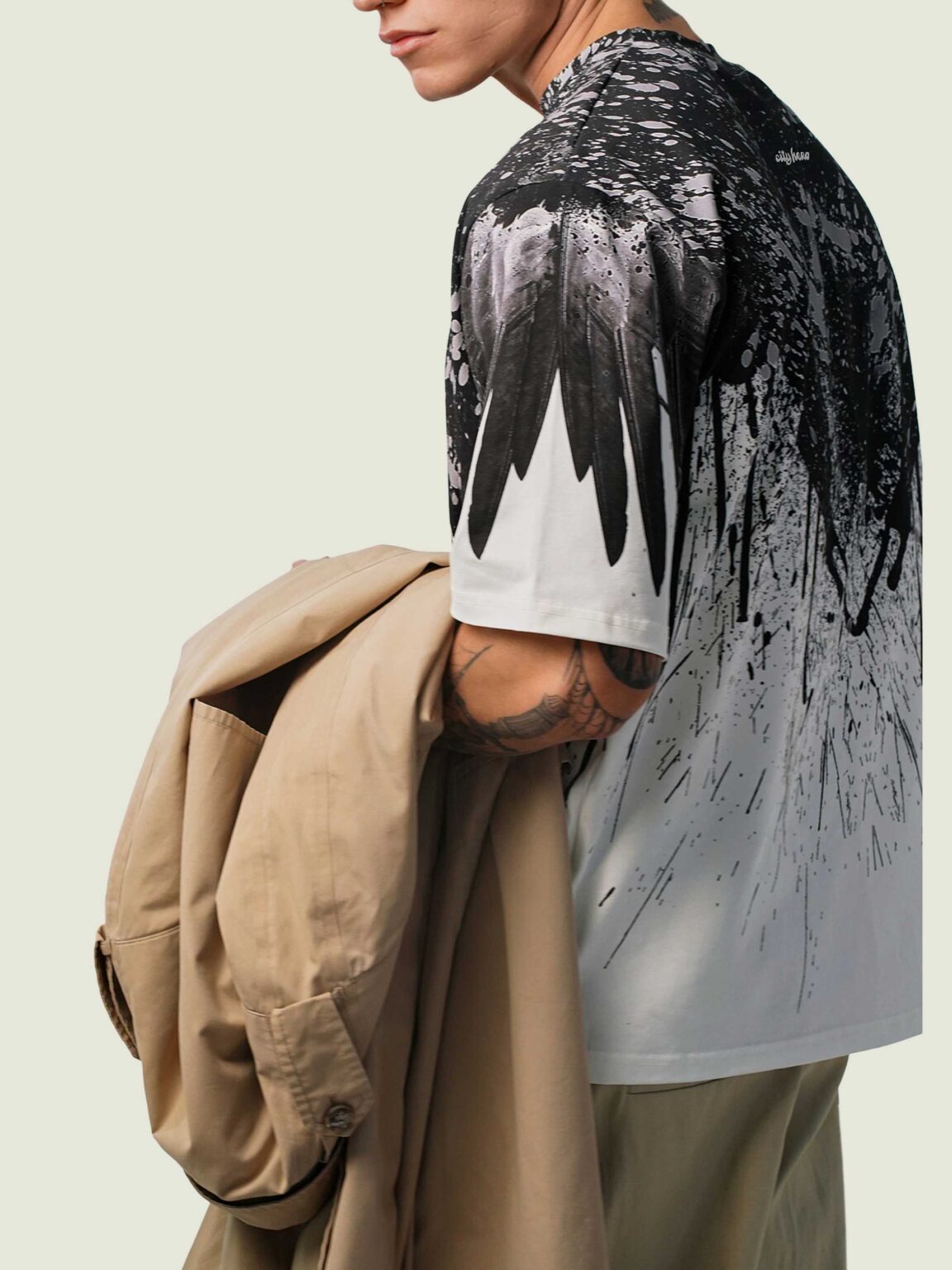 wings of dark black futb ovrsz 4a