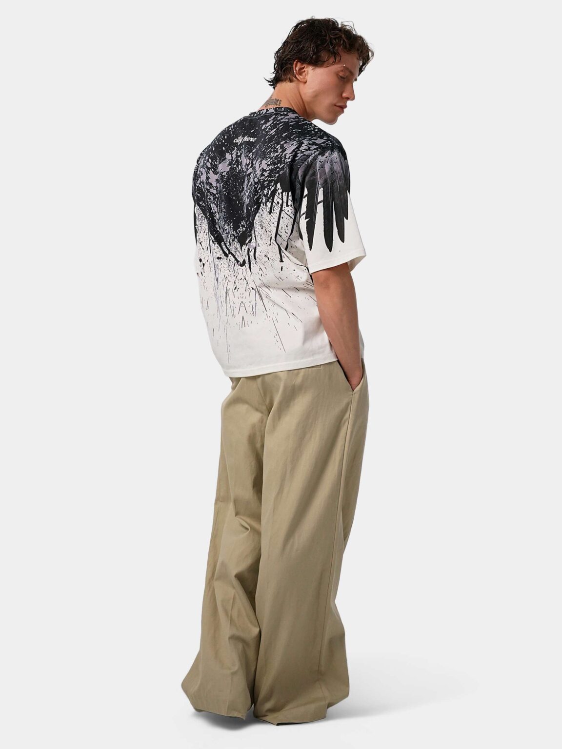 wings-of-dark-black-futb-ovrsz-new-2