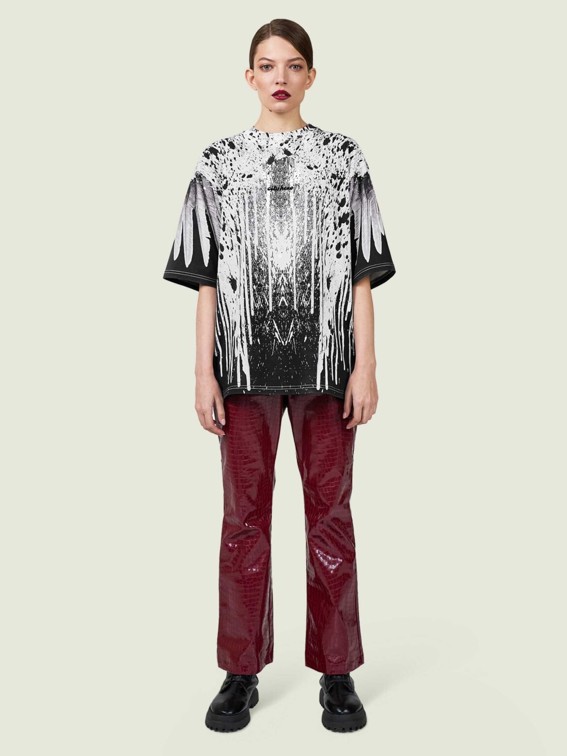 wings of dark white futb ovrsz 3a