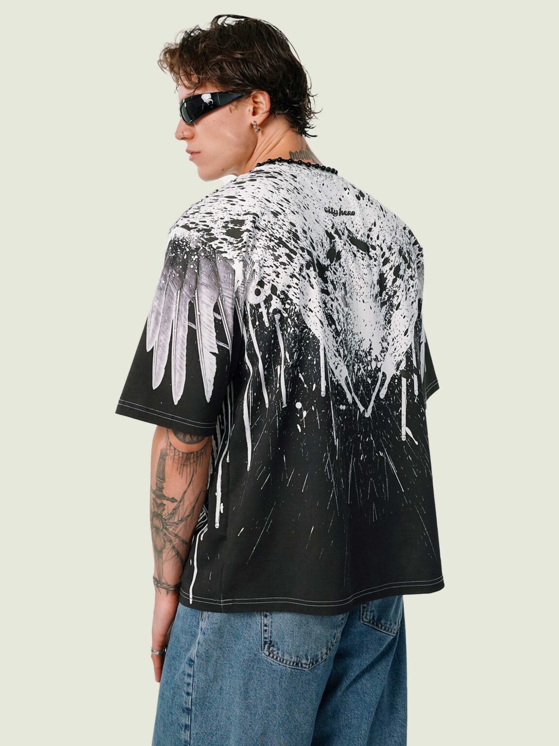 wings of dark white futb ovrsz 5a