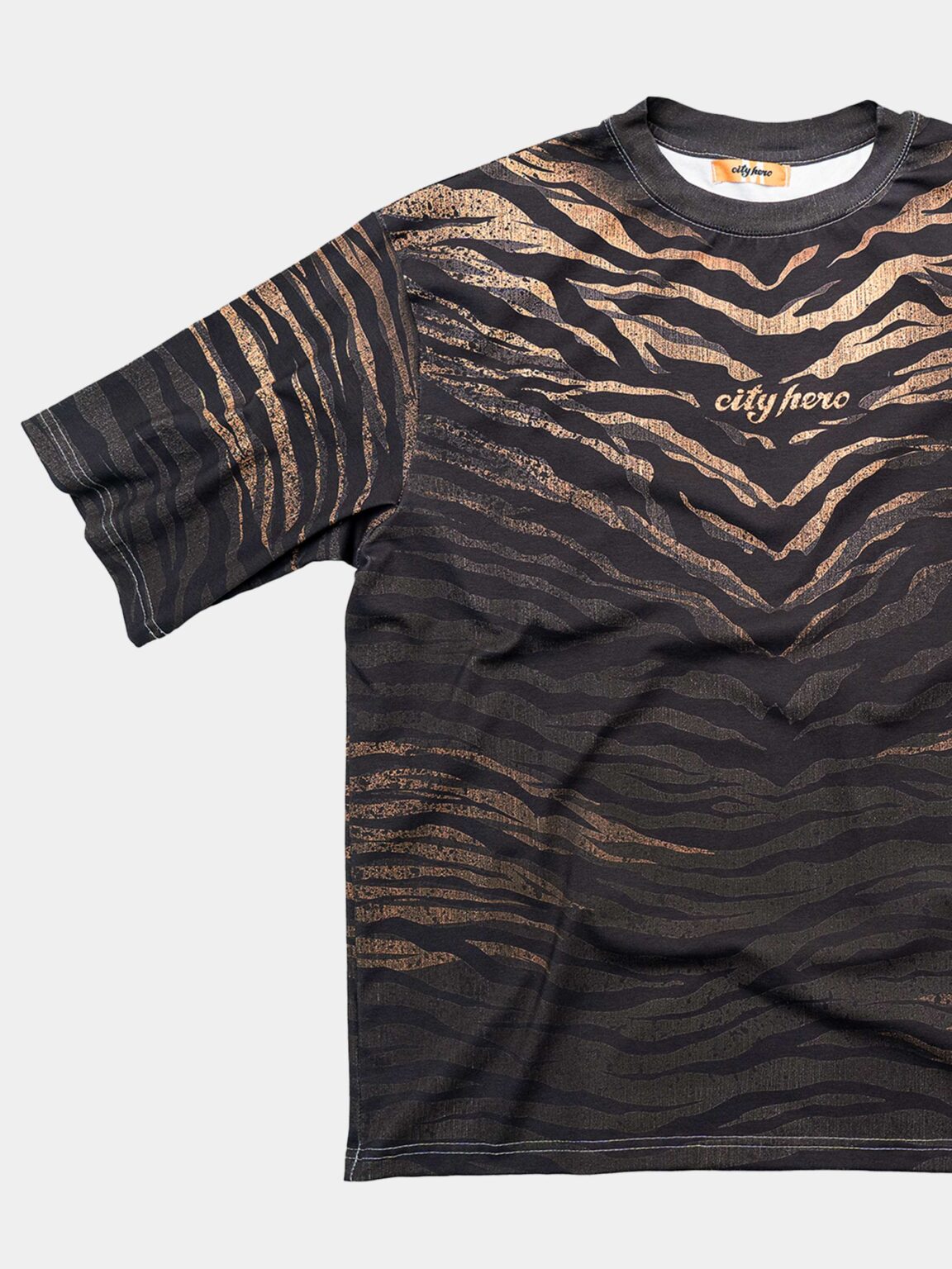 tiger-animalism-futb-ovrsz-new-8