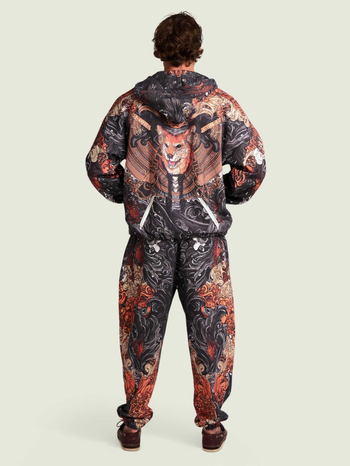 akita black ovrsz hoodie na molnii 6