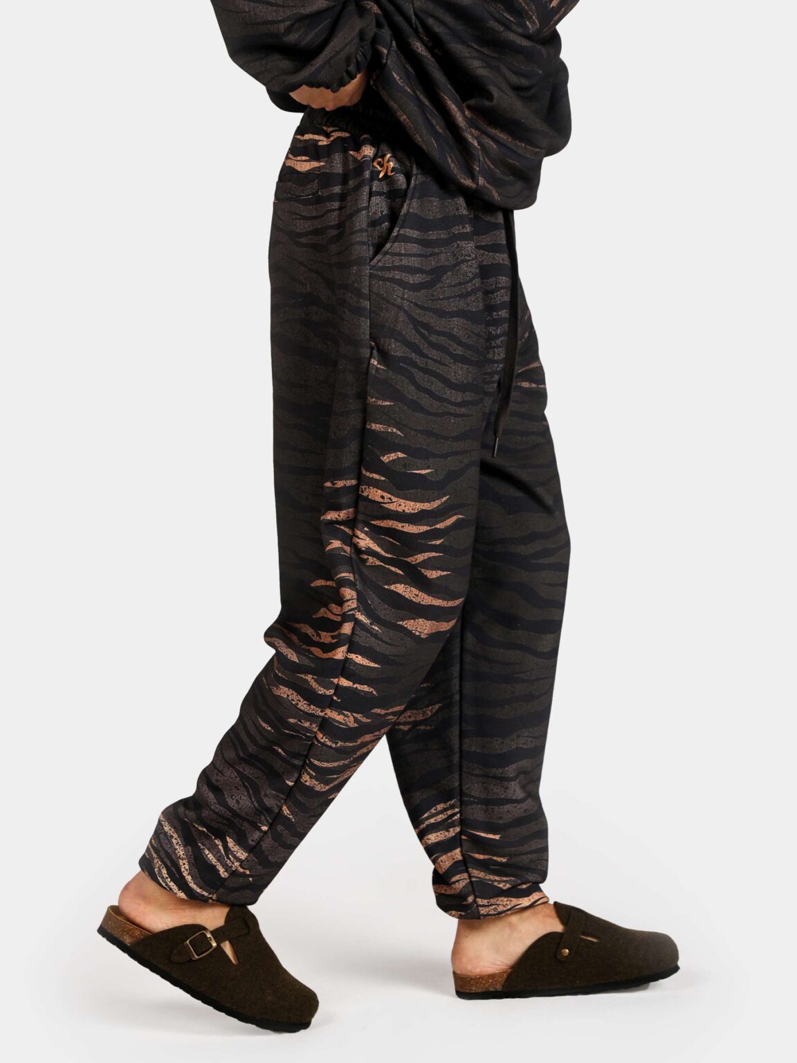 tiger-animalizm-joggery-ovrsz-new-10