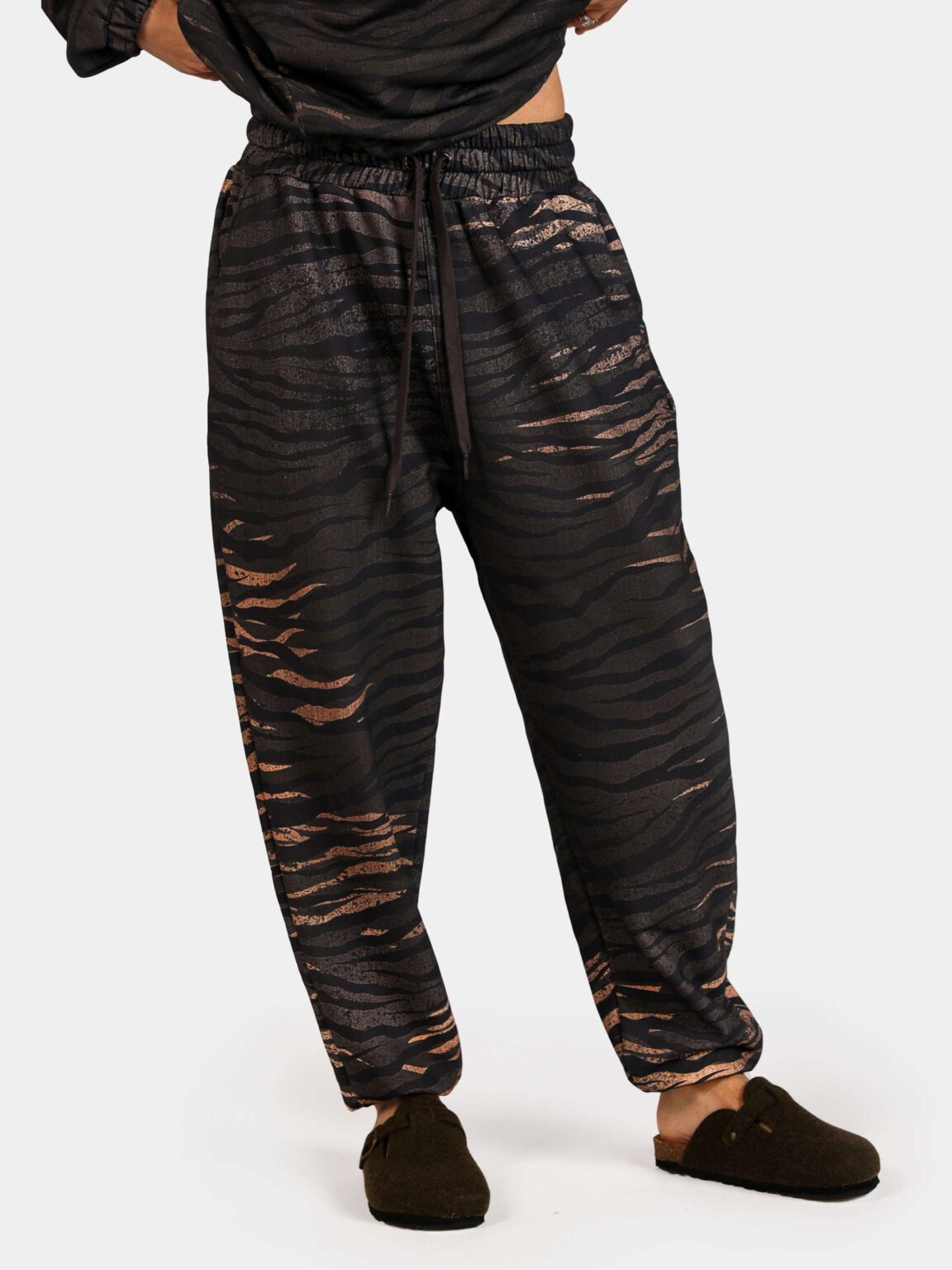 tiger-animalizm-joggery-ovrsz-new-11
