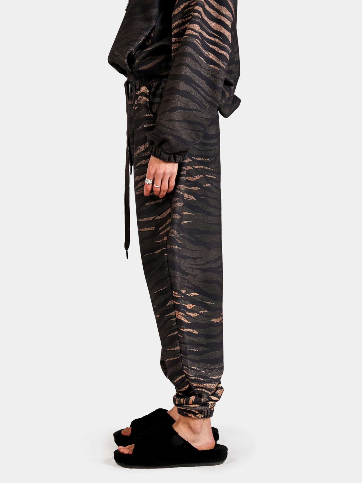 tiger-animalizm-joggery-ovrsz-new-3