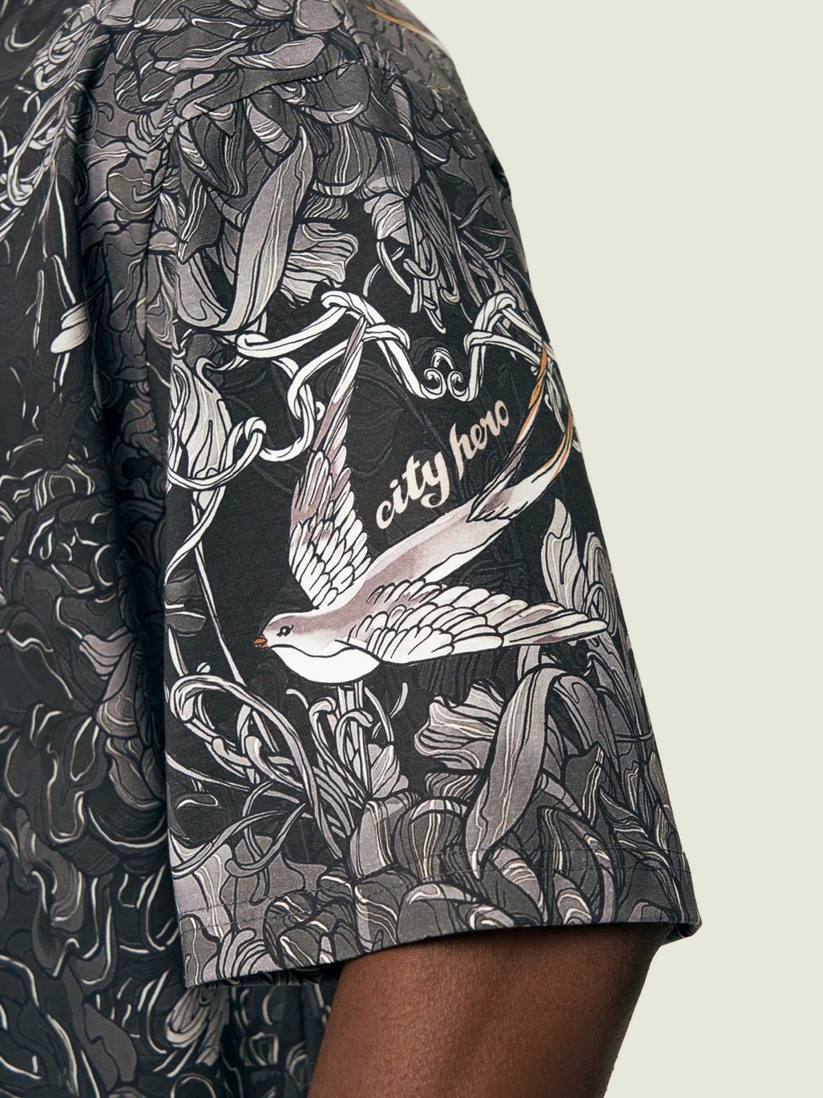 dark joy futb ovrsz 8