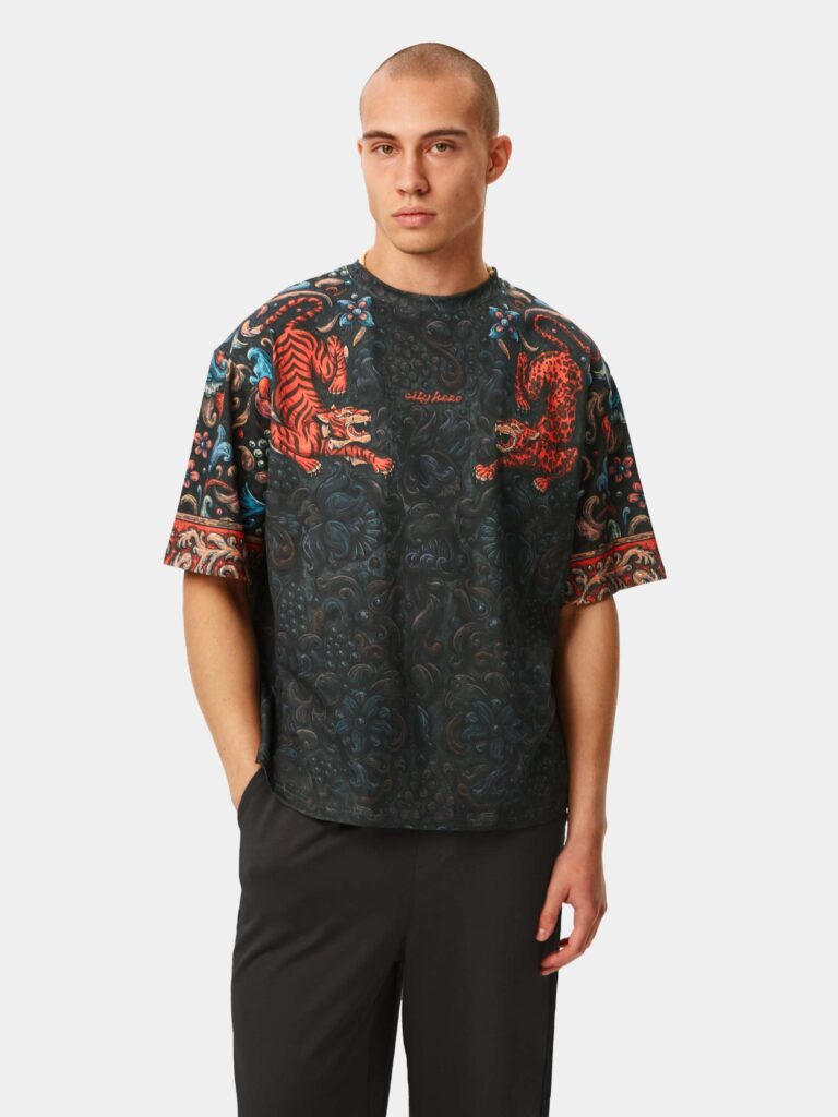 СНЫ СУЛТАНА [ФУТБОЛКА OVRSZ УНИСЕКС]