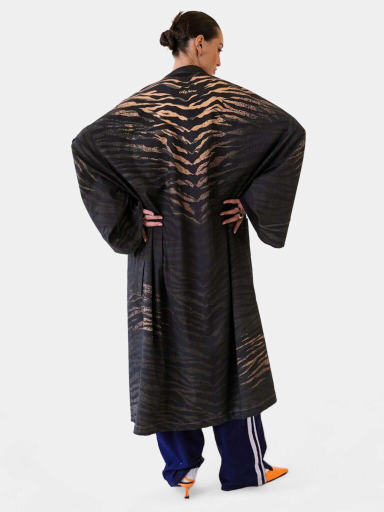 TIGER ANIMALISM [СТРИТ ХАЛАТ OVRSZ УНИСЕКС]