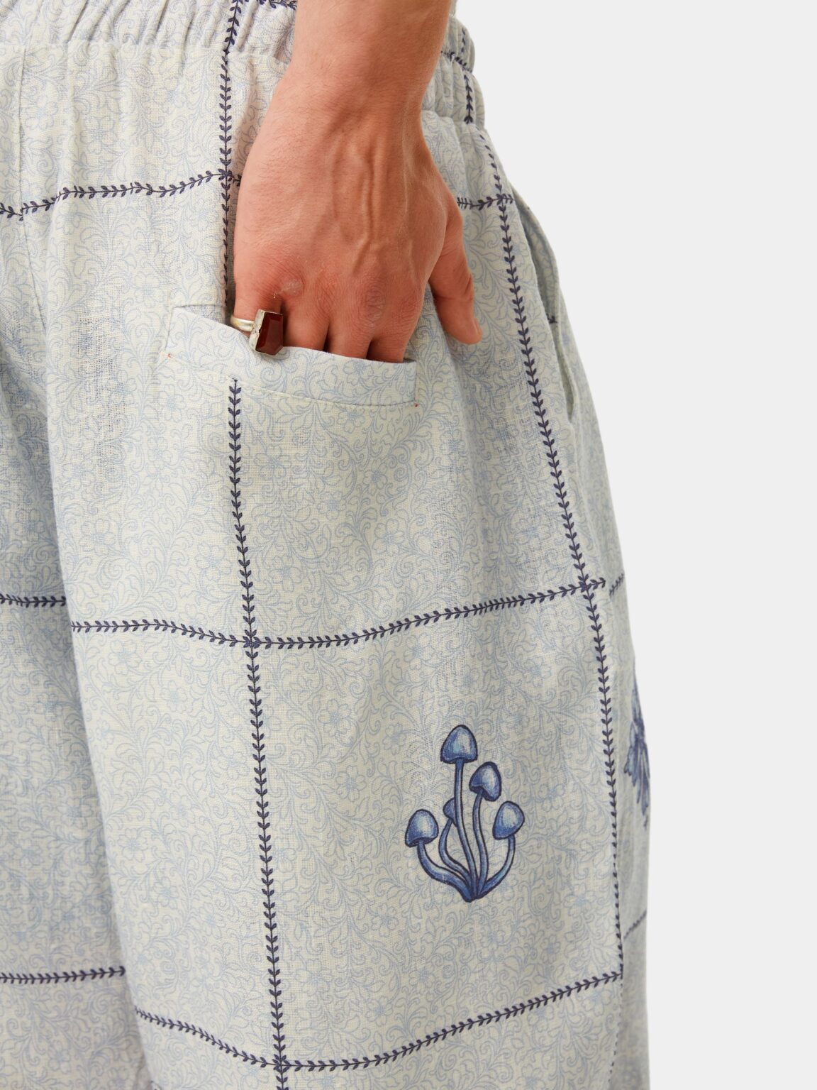 indigo-bruki-lazy-money (4)