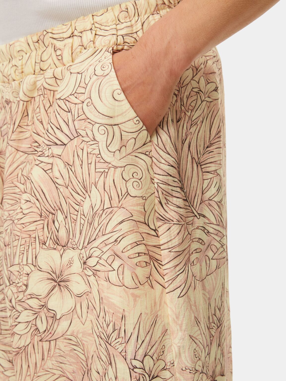 pacificlight-bruki-lazy-money (4)